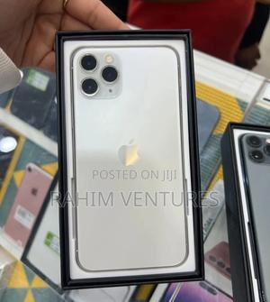 Apple iPhone 11 Pro 256 GB Gray - main view