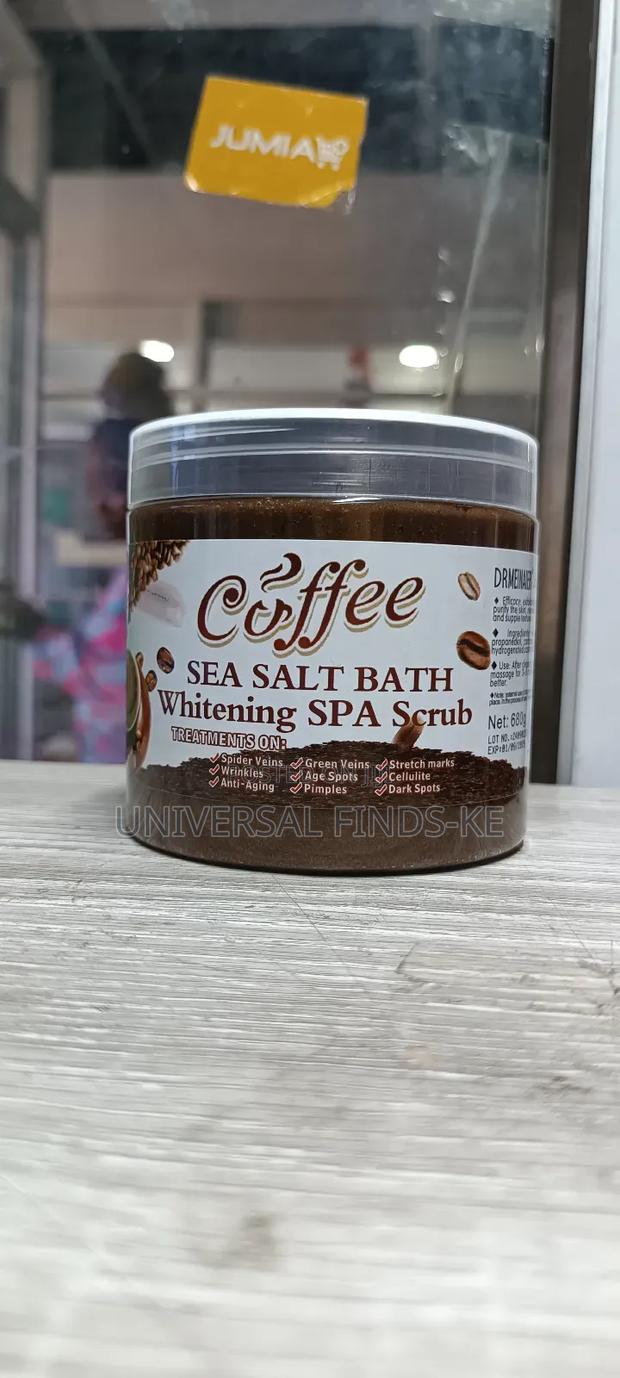 Coffee Sea Salt Whitening Spa Scrub {Big Size} - main view