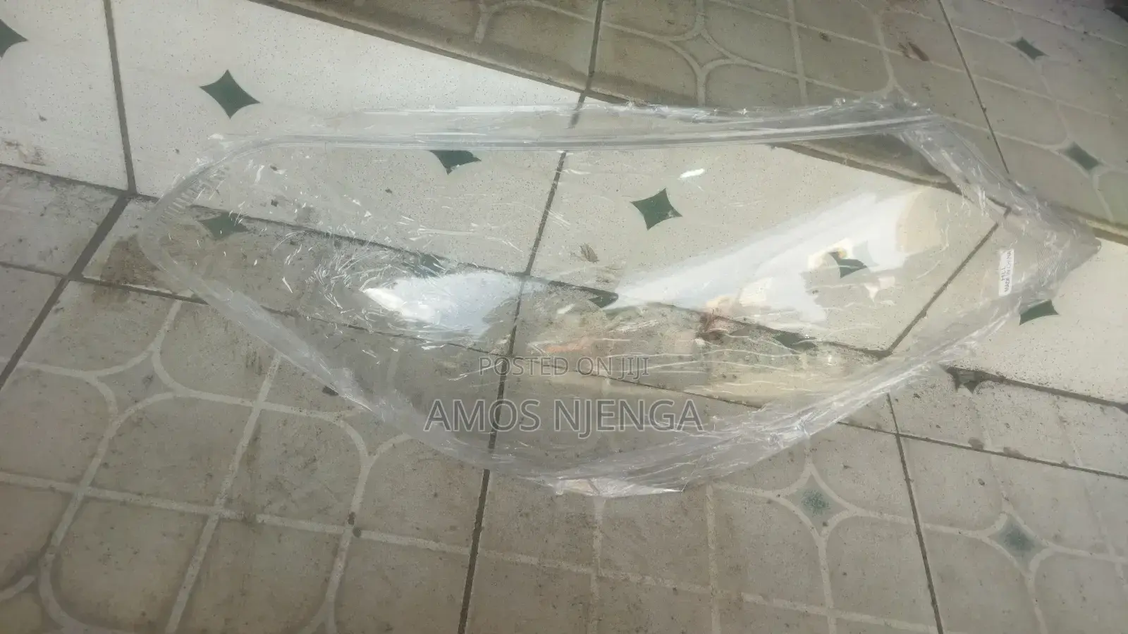 Toyota Vitz 2012headlight Lens