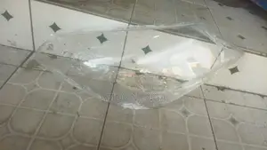 Toyota Vitz 2012headlight Lens