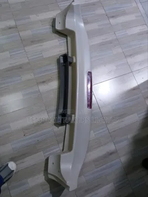 Spoiler Toyota Land Cruiser Fj 100 V8 Spoiler
