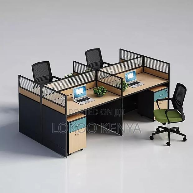 Office Desk: 4- Way Modern Office Workstation - thumbnail 2