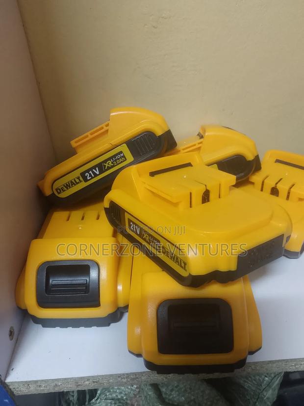 Lithium Ion 21v Battery - main view