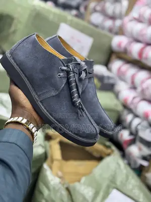 Original Leather Casual Lowcut Clarks Bank Robber Sneaker