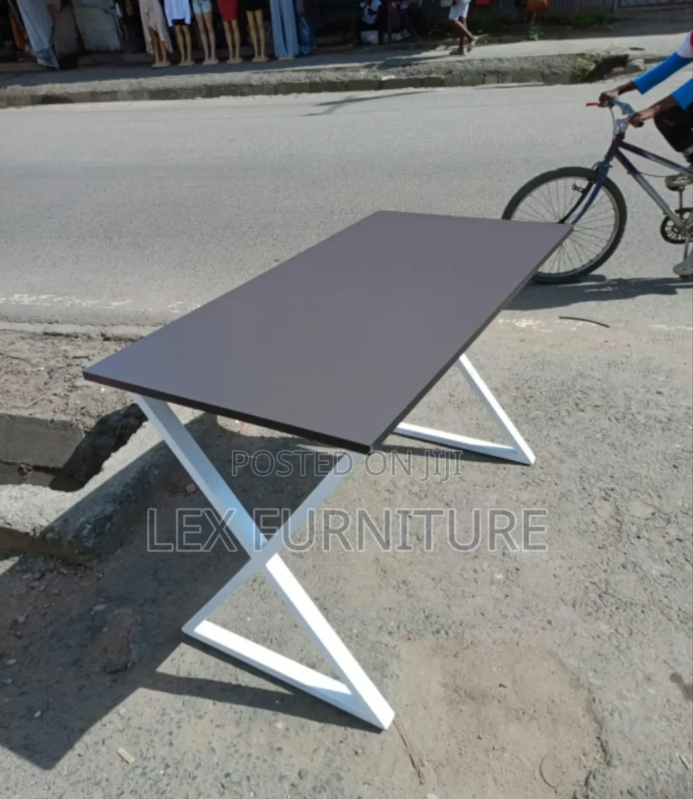 Dark Top Office Desk