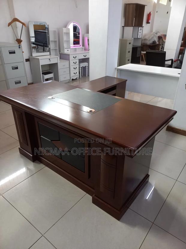 1800mm Executive Office Desk - thumbnail 2