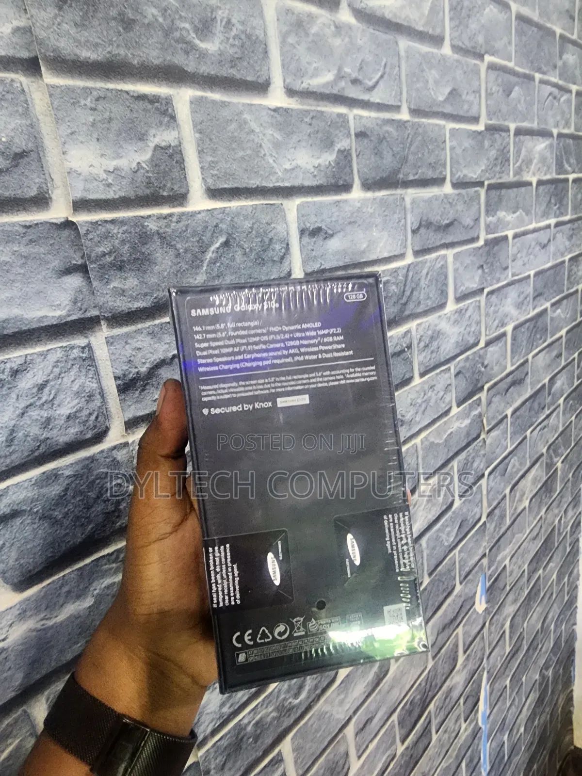New Samsung Galaxy S10e 128 GB Black