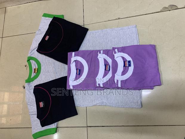 Plain Tshirts - thumbnail 3
