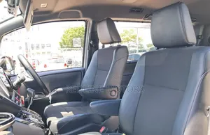 Toyota Noah 2018 White