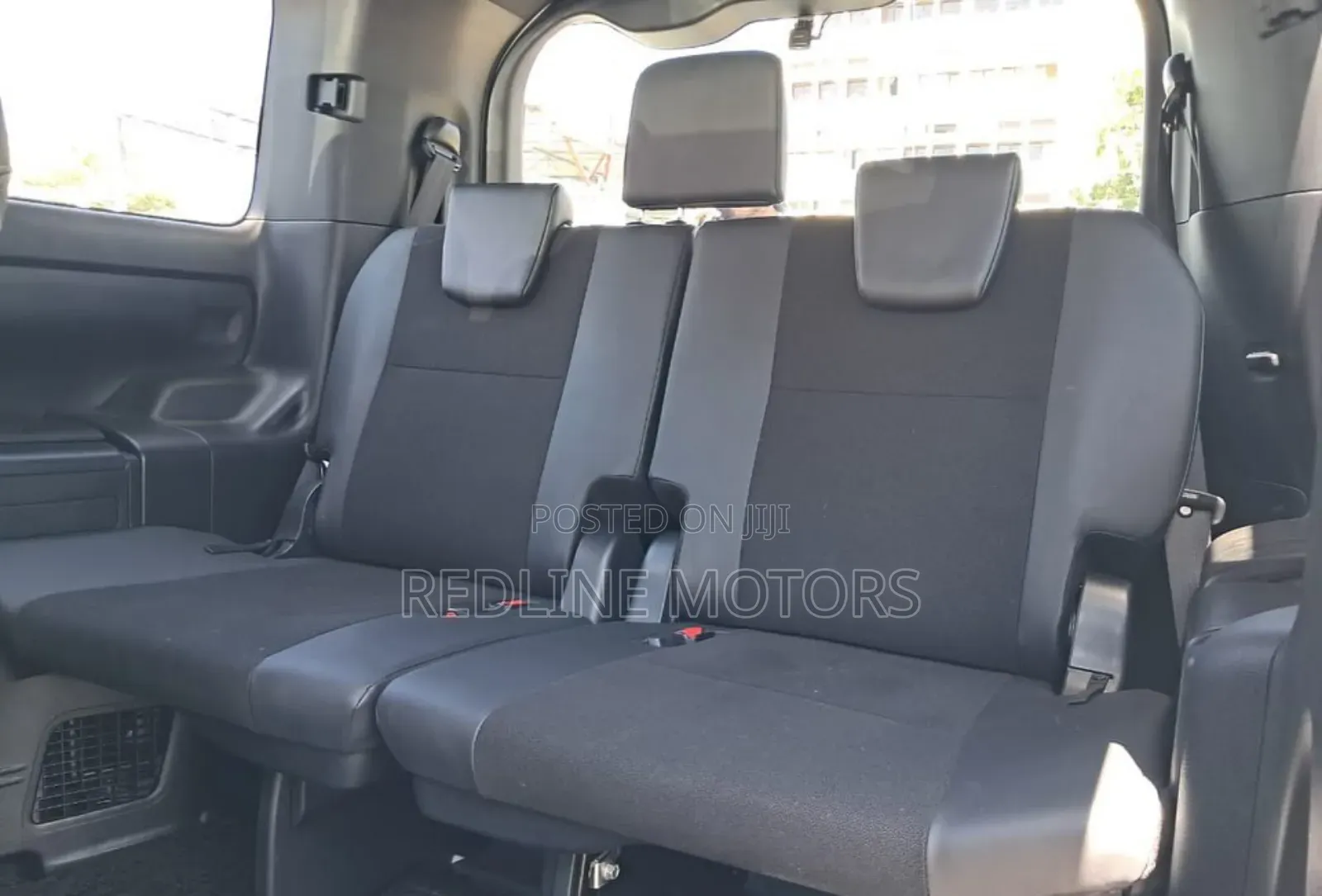 Toyota Noah 2018 White