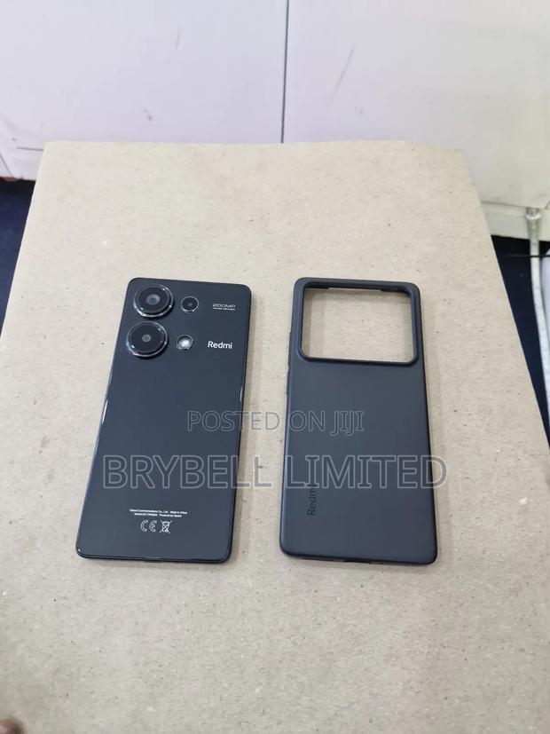Xiaomi Redmi Note 13 Pro 256 GB Black - main view