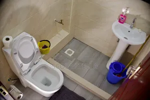 Studio in Nairobi West