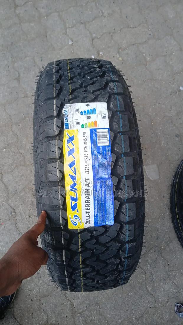 Sumax Tyres 235/60r 18. - thumbnail 5