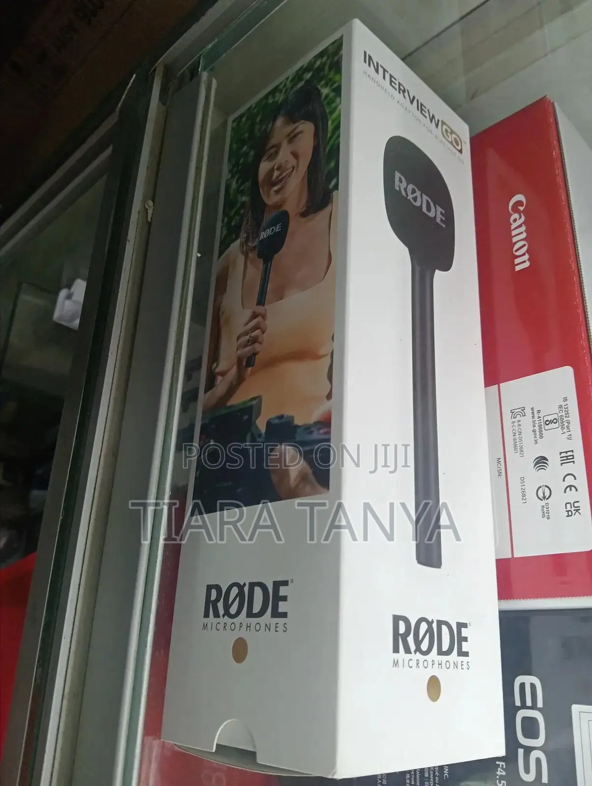 Rode Interview Go Handheld Mic Adapter for the Wireless Go