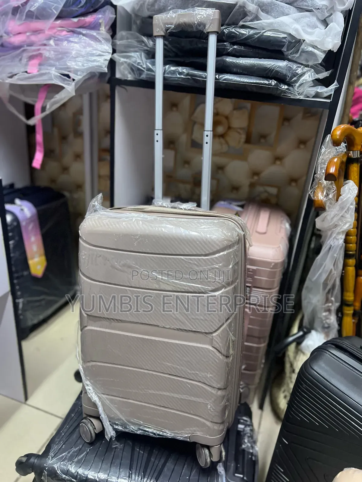 Brown Double Zip/Expandable/Small 56cm) Height Suitcase