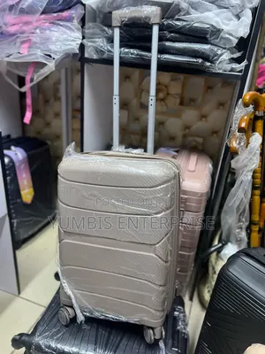 Brown Double Zip/Expandable/Small 56cm) Height Suitcase