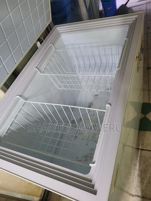 White Ramtons Chest Freezer/ Deep - thumbnail 3