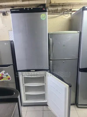 Large Bottom Freezer Fridge 400litres Esf