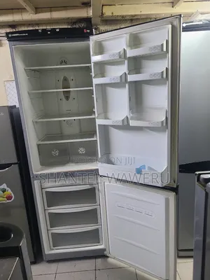 Ramtoms Bottom Freezer Fridge 420litres