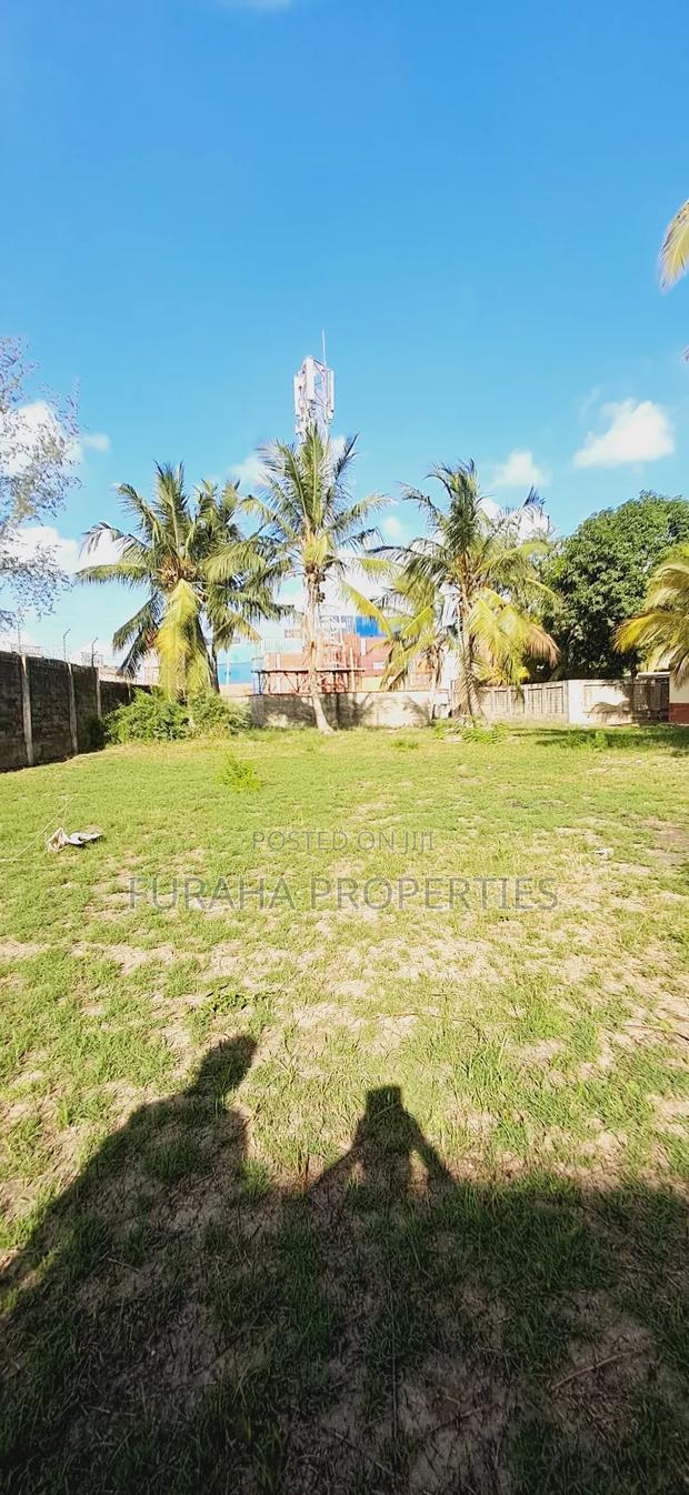 To Let Half Acre Yard Changamwe - thumbnail 11
