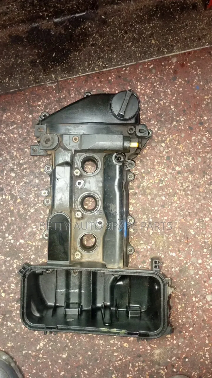Toyota Passo 1kr Engine Top Cover
