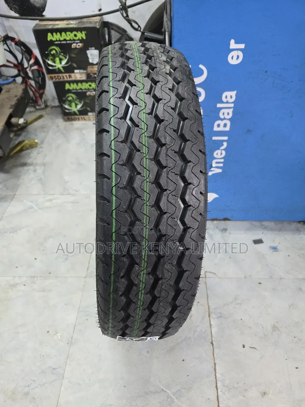 195r15c Onyx Commercial Tyee
