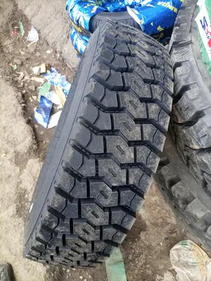 19.5 D960 Linglong Tyres