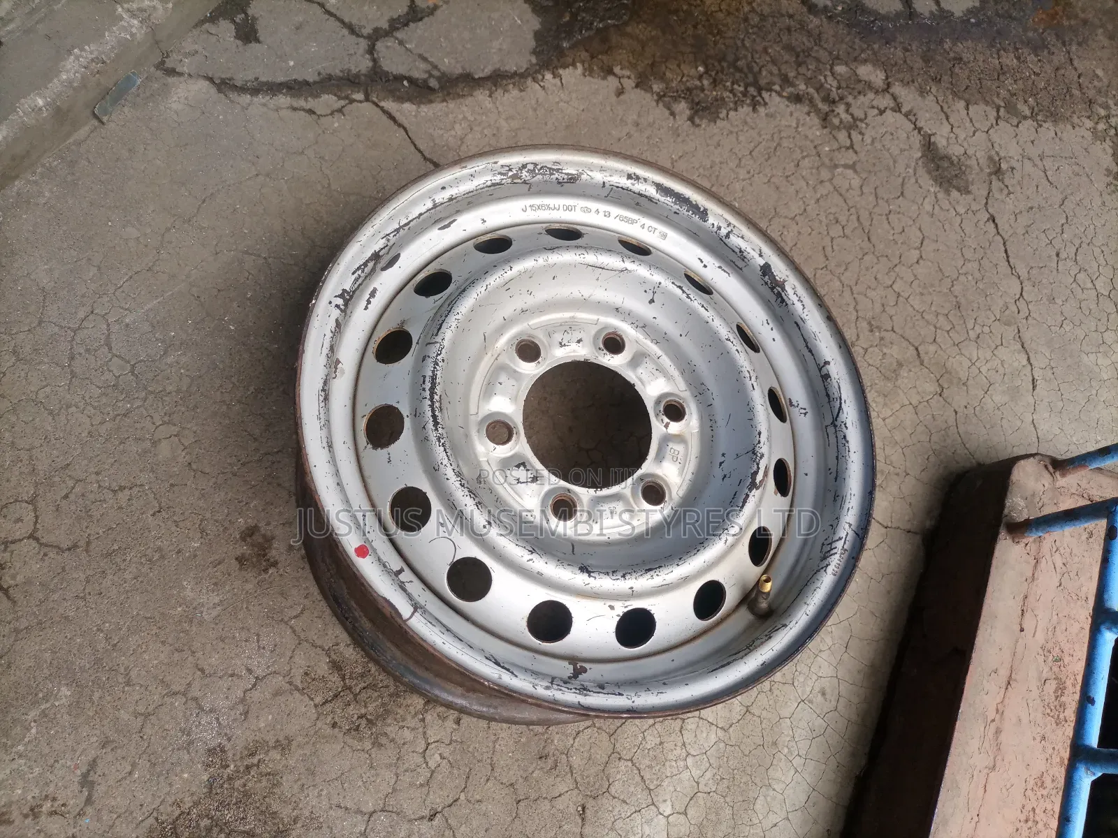 Dmax Metallic Rims Size 15