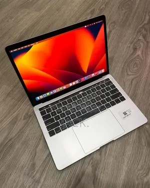 Laptop Apple MacBook Pro 2018 8GB Intel Core I5 SSD 256GB