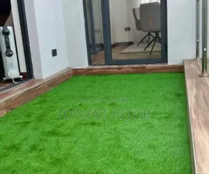 Spur and Salon Balcony and Verandah Artificial Grass