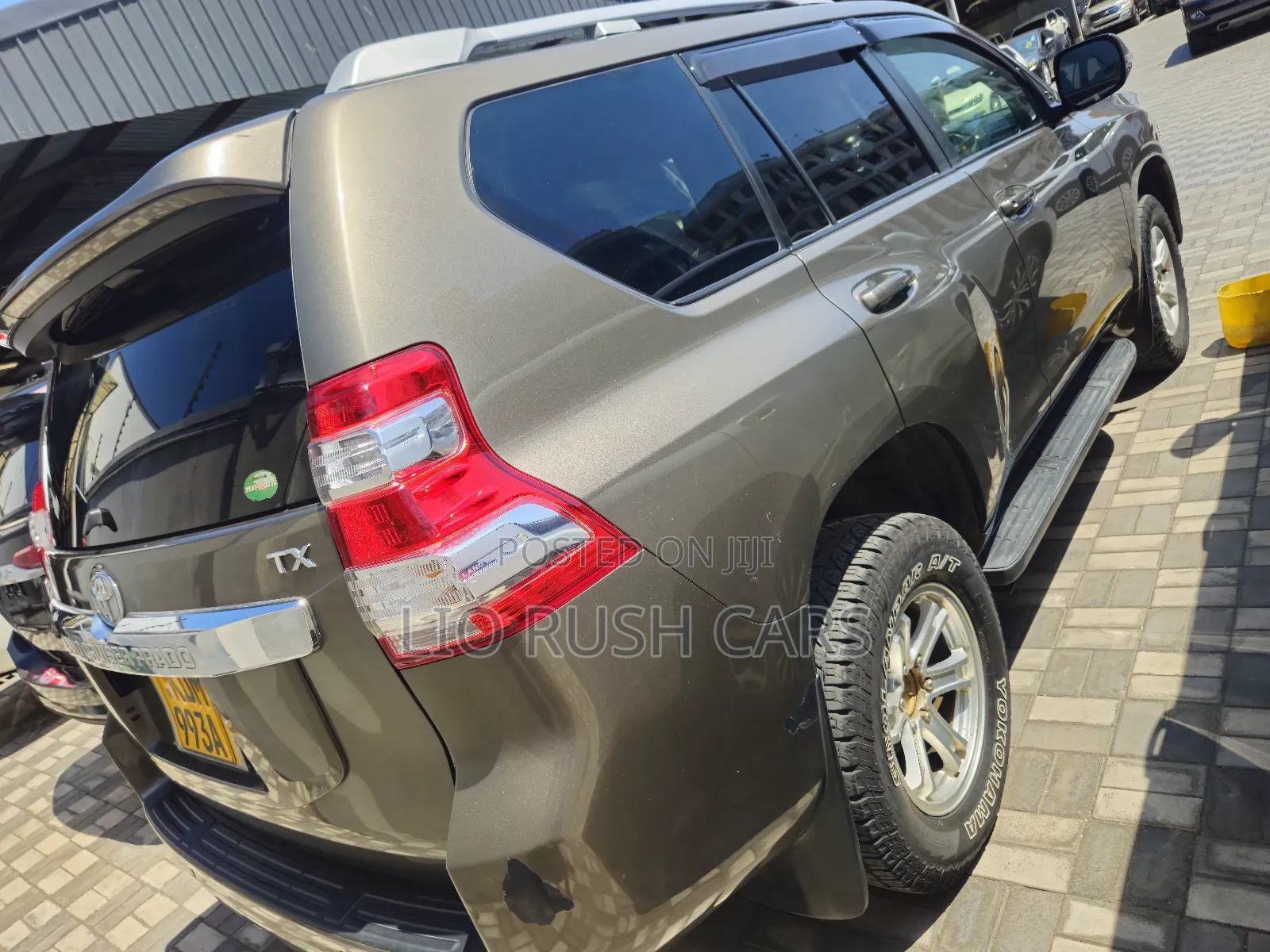 Toyota Land Cruiser Prado 2017 Gray
