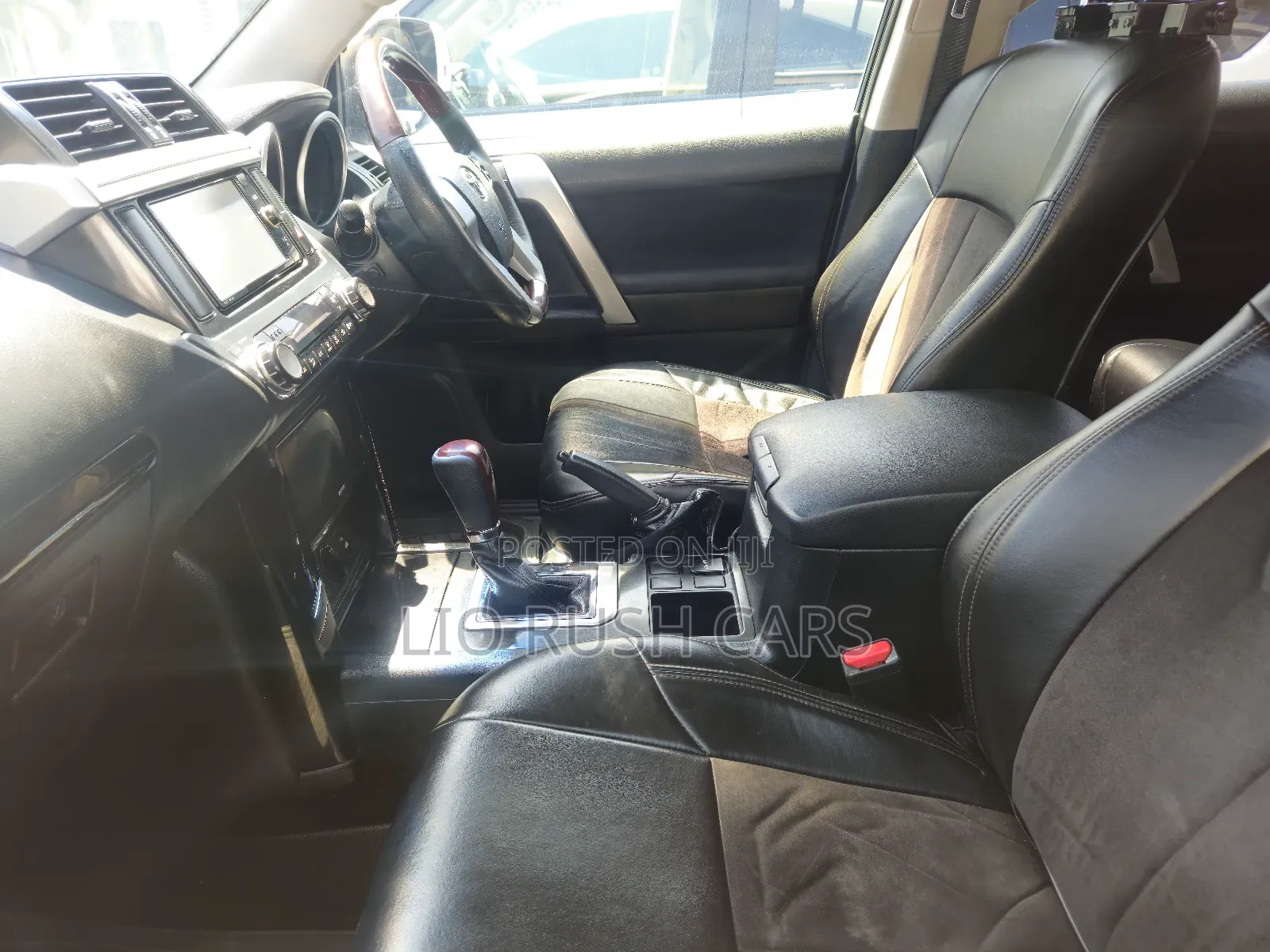 Toyota Land Cruiser Prado 2017 Gray