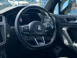 Volkswagen Tiguan 2018 Black