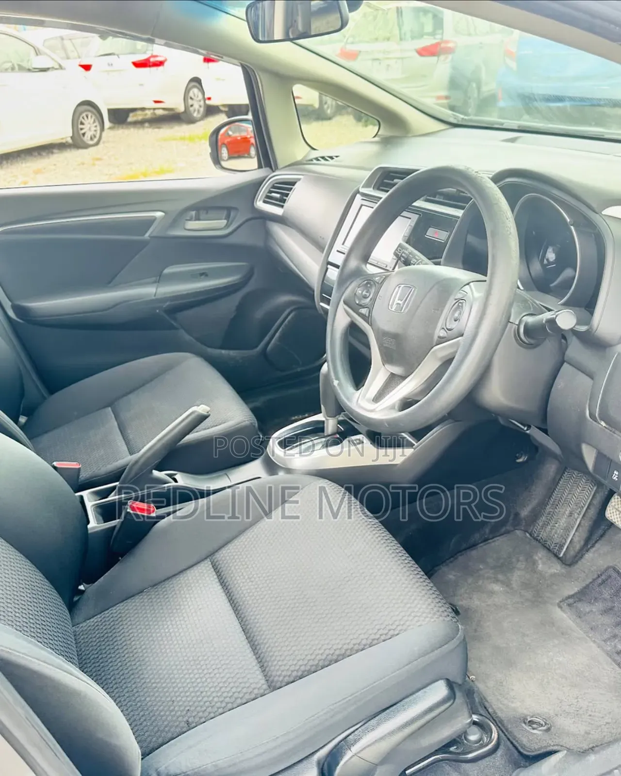 Honda Fit 2018 Silver