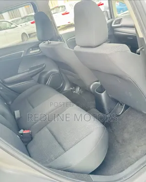 Honda Fit 2018 Silver
