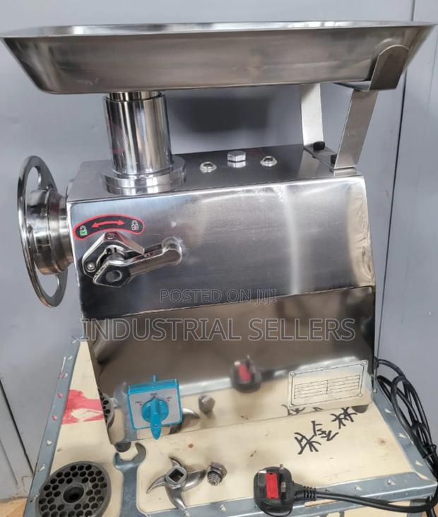 Reverse Gear M22 Electric Meat Mincer