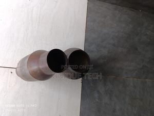 High-Quality Universal Catalytic Converter for Clean Exhaust