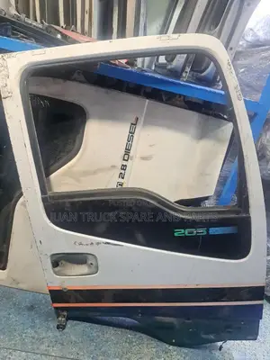 Isuzu FRR 33 Door Shell