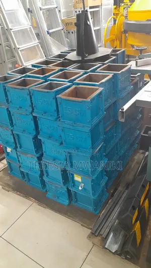 150mm*150mm*150mm Cube Mould