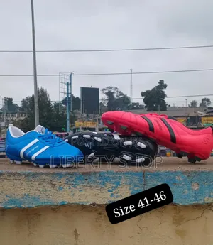 Football Shoes/ Soccer Balls