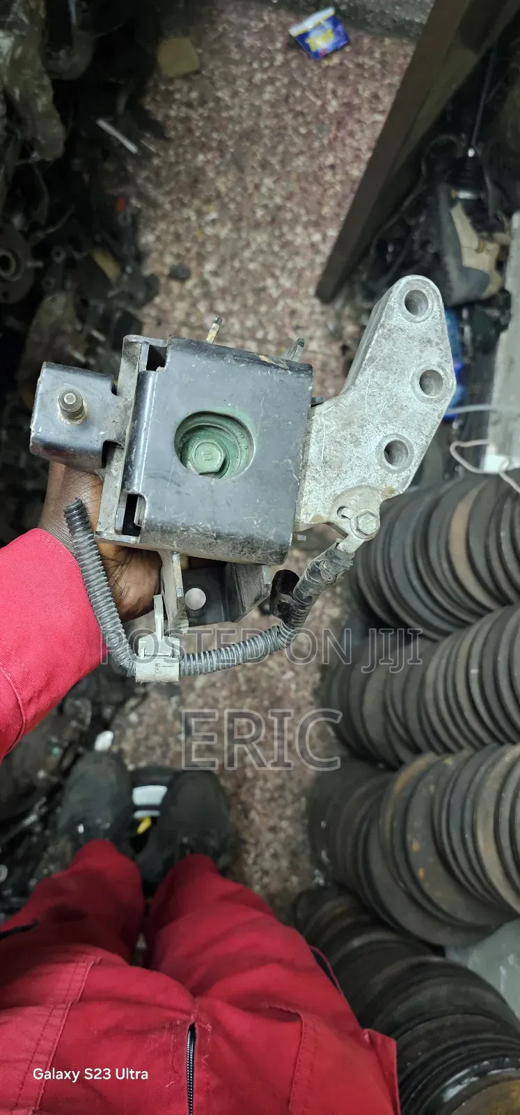 Suzuki SWFT Ingine Mounting