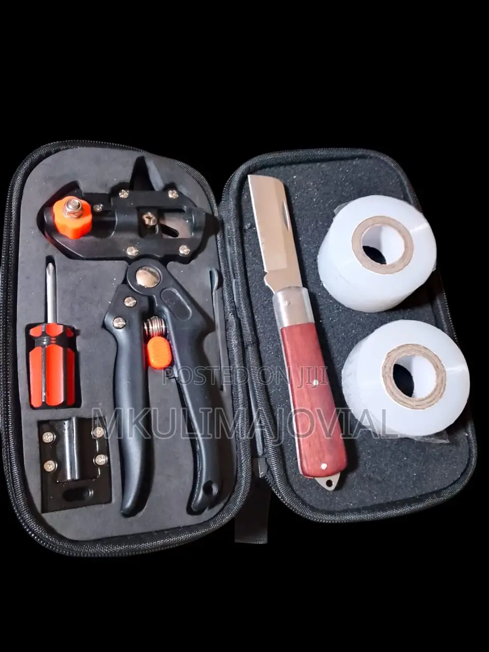 Grating Tool Set Complete With Two Tapes
