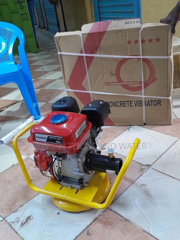 Commercial Concrete Vibrator Premier 7.5 Hp With Poker - thumbnail 2