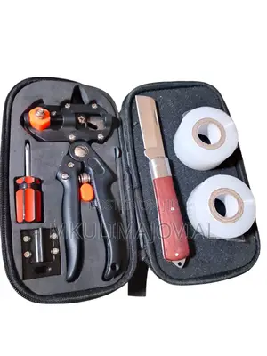 Complete Set Grafting Tool With Knife Included