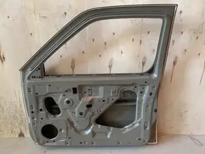 Nissan D22 Jo85 Navara Front Door
