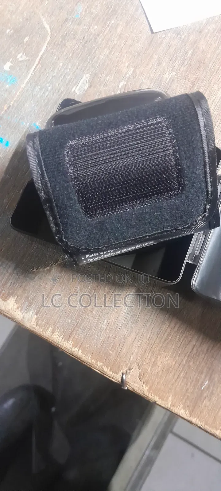 Wrist Electronic Blood Pressure Monitor