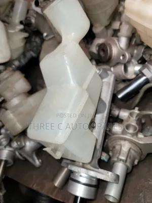 Master Cylinder for Toyota Fielder ,Nze ,Allion Etc