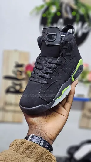 Kids Jordan 6 Boots