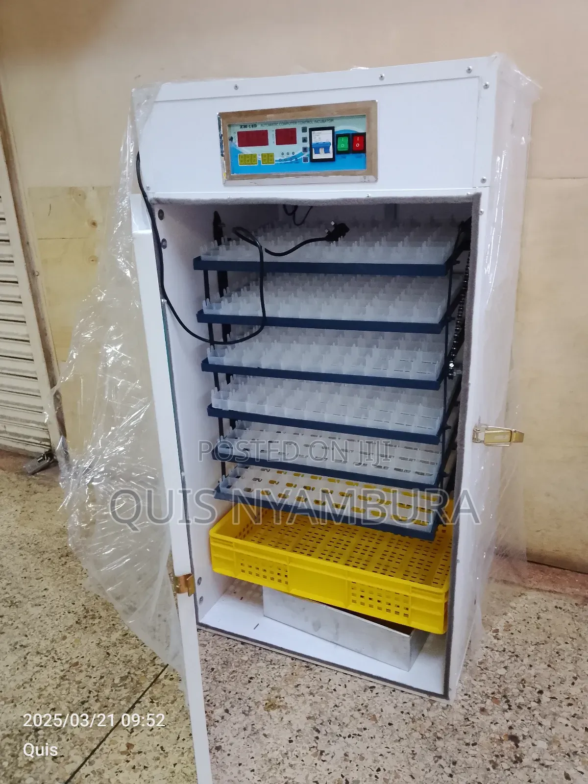 Incubator/Electric 528eggs Incubator