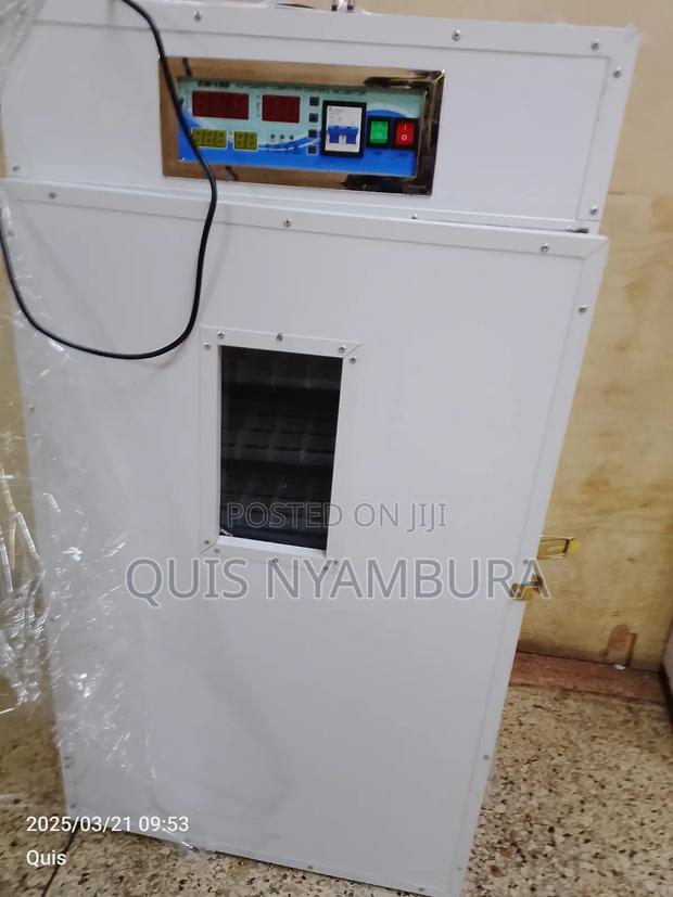 Incubator/Electric 528eggs Incubator - thumbnail 2